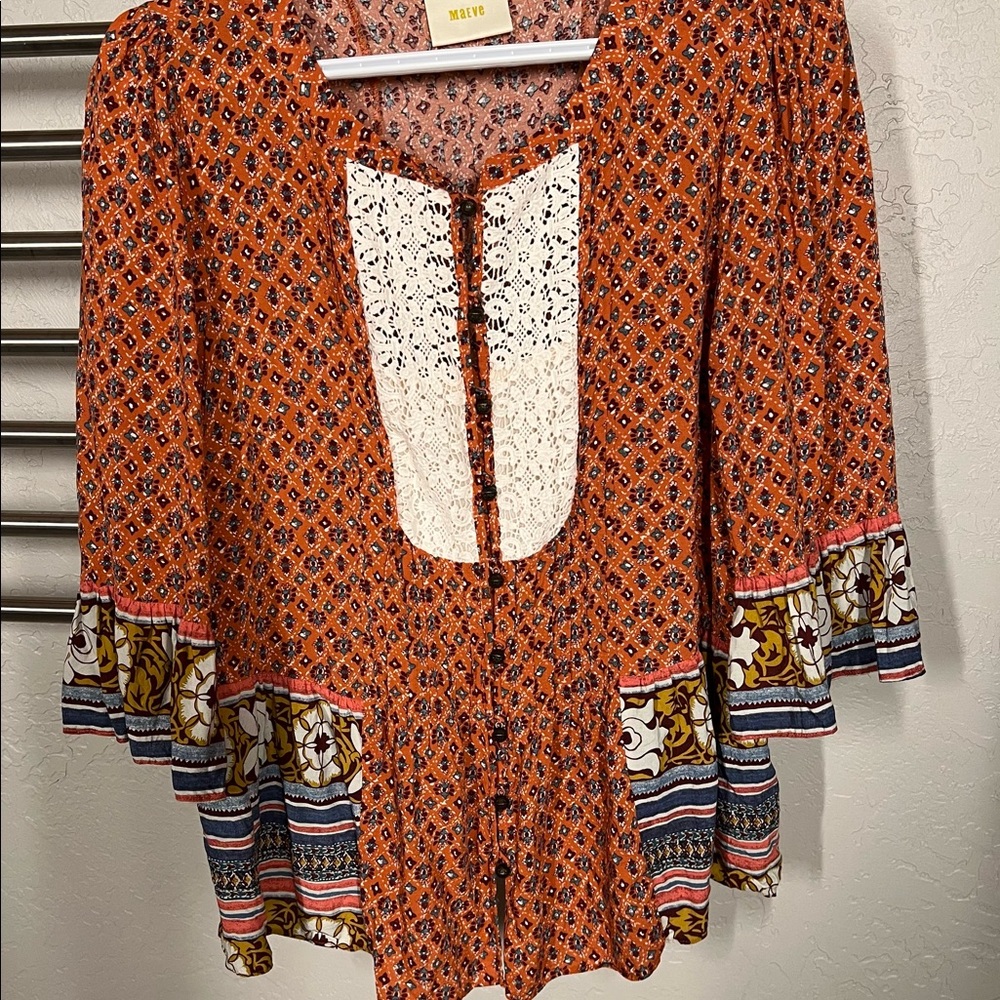 Pretty, feminine Maeve Blouse Size 12